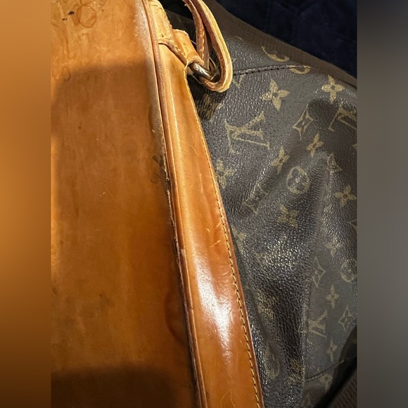 LOUIS VUITTON Monogram Montsouris GM Backpack - Picture 7 of 12